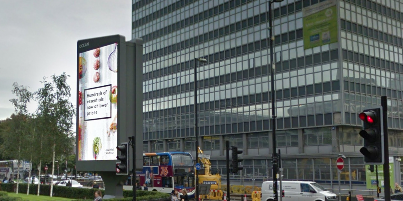 Billboard Advertising Manchester | Advertise in Manchester - OOH Int