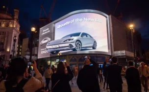 How Do You Choose the Right Digital Billboard